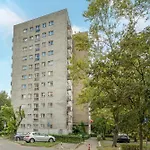 Czerniakowska Homely Apartment